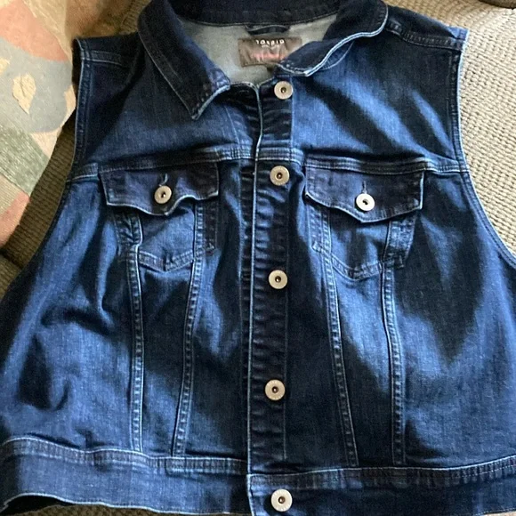Torrid denim vest - Picture 2 of 7